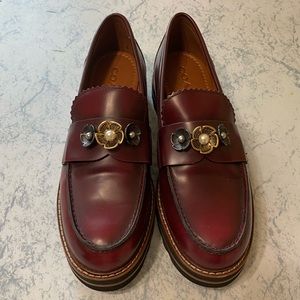 Coach Lenox Loafers Tea Rose, Size 8B